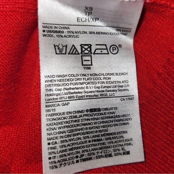 GAP Red Merino Wool Blend Split Side Seam Crewneck Sweater XSMALL - Picture 3 of 9